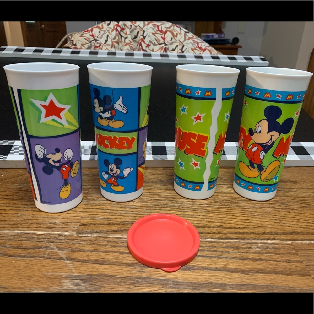 Tupperware Mickey Mouse Cups New vintage